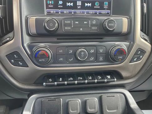 Used 2018 GMC Sierra 3500 Denali w/ Duramax Plus Package AWD/4WD image 28
