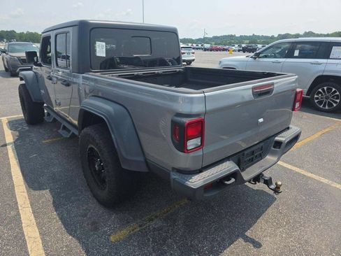 Used 2020 Jeep Gladiator Sport w/ Quick Order Package 24S AWD/4WD image 2
