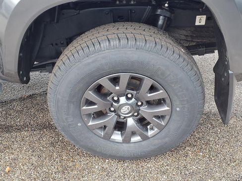 Used 2023 Toyota Tacoma SR5 RWD image 25