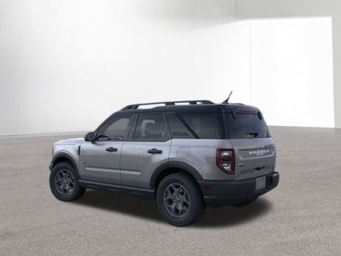 Used 2024 Ford Bronco Sport Badlands image 4