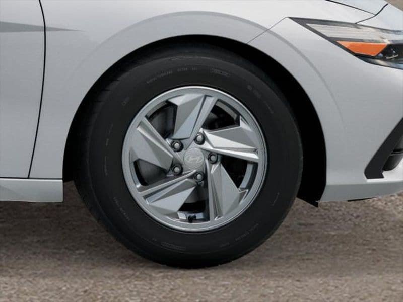 New 2026 Hyundai Elantra SE FWD image 8