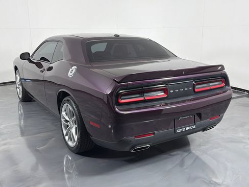 Used 2022 Dodge Challenger GT AWD/4WD image 7