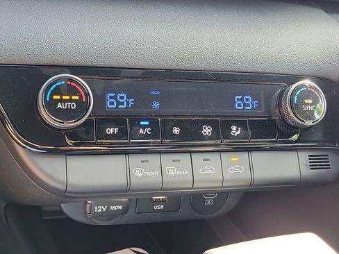 New 2026 Hyundai Elantra Sport image 10