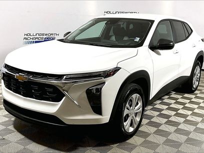 Used 2025 Chevrolet Trax LS