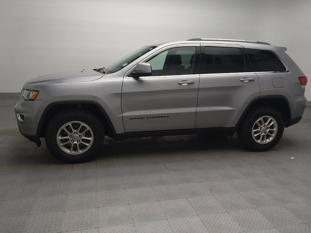 Used 2020 Jeep Grand Cherokee Laredo AWD/4WD image 2
