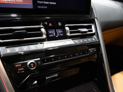 Used 2025 BMW M850i xDrive image 36