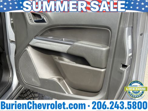 Used 2022 Chevrolet Colorado LT w/ LT Convenience Package AWD/4WD image 20