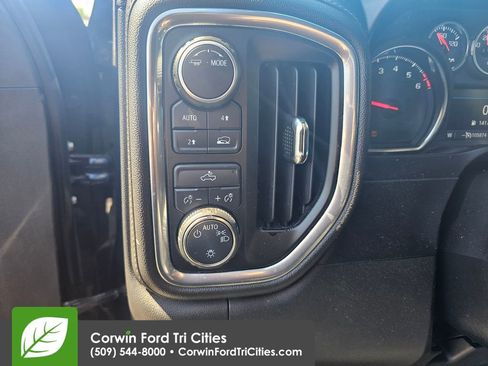 Used 2020 Chevrolet Silverado 1500 LT AWD/4WD image 12