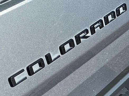 Used 2021 Chevrolet Colorado ZR2 w/ Colorado ZR2 Bison Edition image 31