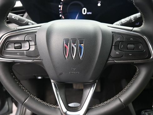 Used 2025 Buick Encore GX Preferred image 12