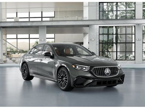 New 2026 Mercedes-Benz E 53 AMG e 4MATIC Sedan image 10