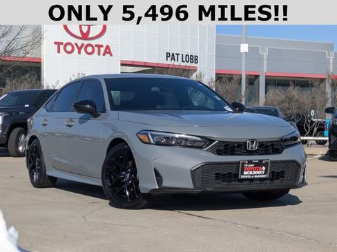 Used 2026 Honda Civic Sport image 2