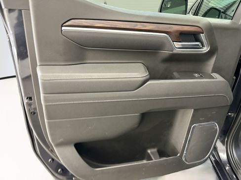 Used 2025 GMC Sierra 1500 SLT AWD/4WD image 27