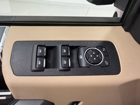 Used 2019 Ford F150 XLT w/ Equipment Group 302A Luxury AWD/4WD image 12