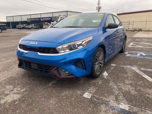 Used 2022 Kia Forte GT-Line w/ GT-Line Premium Package image 7