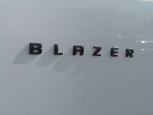 Certified 2023 Chevrolet Blazer LT w/ Convenience Package image 31