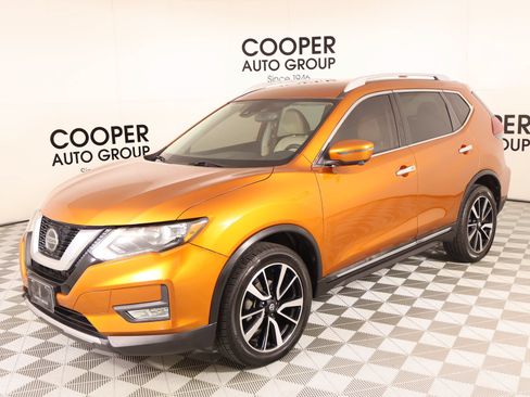 Used 2019 Nissan Rogue SL AWD/4WD image 11