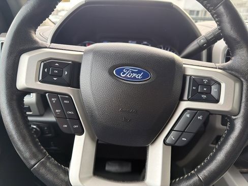 Used 2019 Ford F250 Lariat w/ Lariat Ultimate Package image 25
