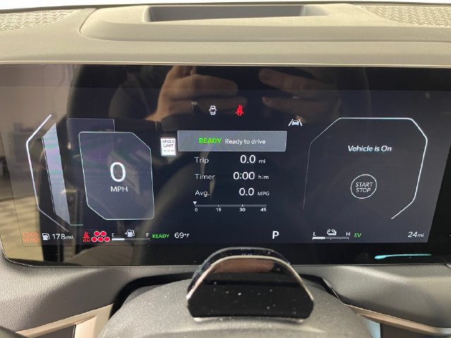 New 2027 Kia Telluride SX Prestige AWD/4WD image 3