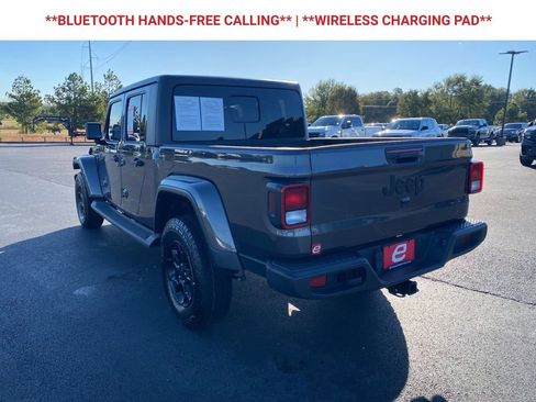 Used 2023 Jeep Gladiator Sport image 6