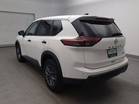 Used 2024 Nissan Rogue S AWD/4WD image 5