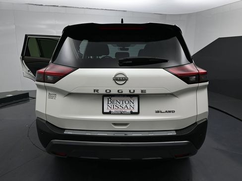Used 2023 Nissan Rogue SL AWD/4WD image 10