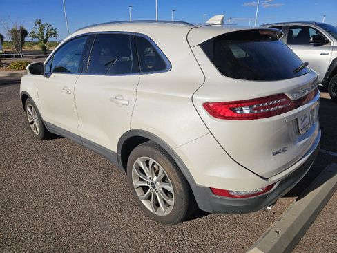 Used 2015 Lincoln MKC FWD w/ Equipment Group 101A Select image 4