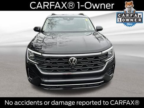 Used 2024 Volkswagen Atlas SEL Premium R-Line image 2