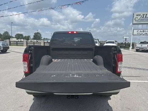 Used 2022 RAM 2500 Big Horn AWD/4WD image 17