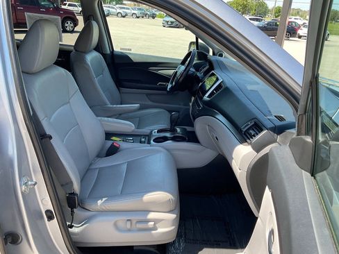 Used 2017 Honda Pilot EX-L image 41