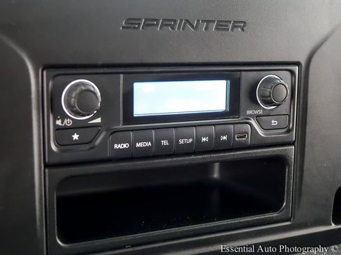 Used 2021 Mercedes-Benz Sprinter 2500 w/ Driver Convenience Package image 11