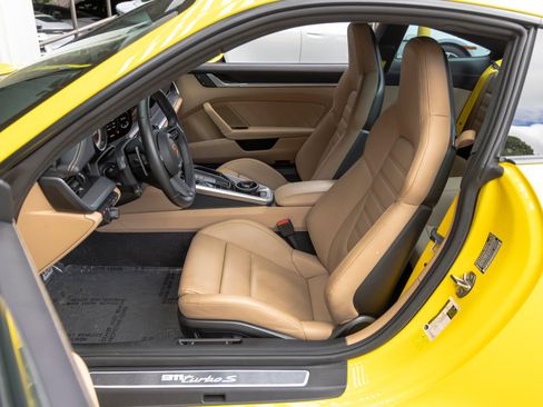 Used 2023 Porsche 911 Turbo S AWD/4WD image 29