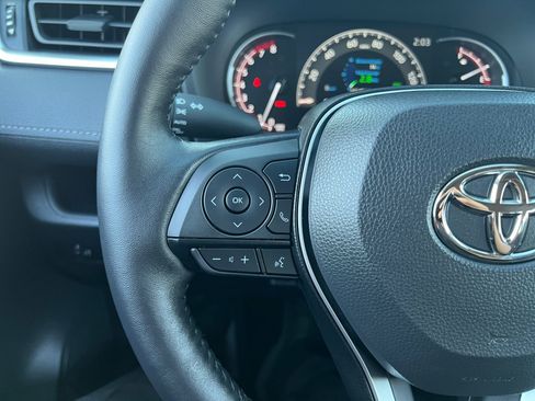 Certified 2025 Toyota RAV4 XLE w/ Convenience Package AWD/4WD image 19