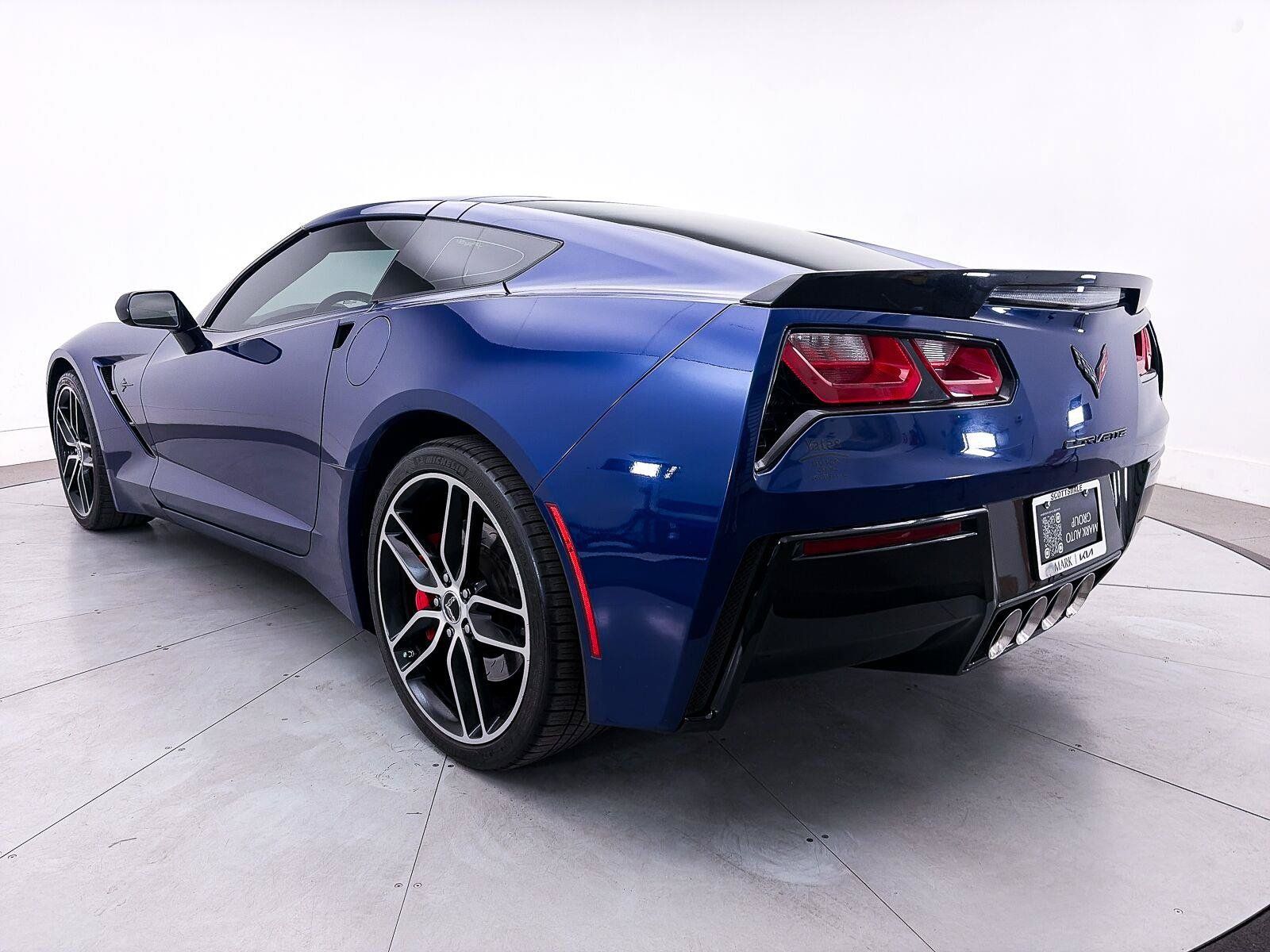 Used 2017 Chevrolet Corvette Stingray Coupe RWD image 16