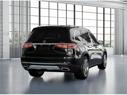 New 2026 Mercedes-Benz GLS 450 4MATIC image 35
