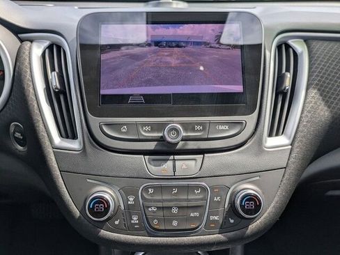 Used 2023 Chevrolet Malibu LT image 23