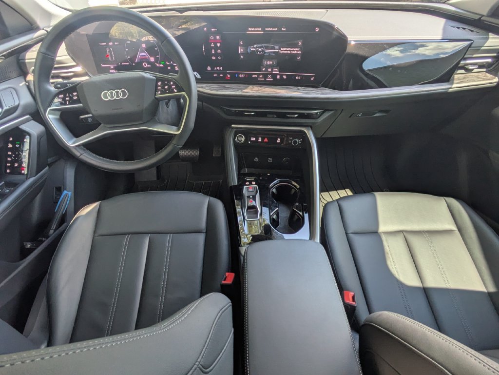 Used 2025 Audi Q5 Premium Plus AWD/4WD image 22