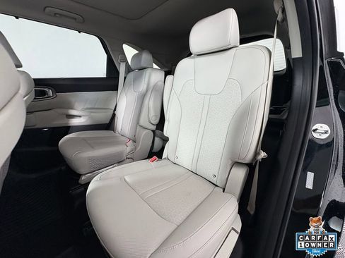 Certified 2023 Kia Sorento SX Prestige AWD/4WD image 19