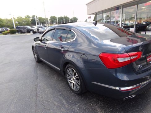 Used 2015 Kia Cadenza Premium w/ Luxury Package image 40