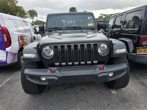 Used 2020 Jeep Gladiator Rubicon w/ Cold Weather Group image 2