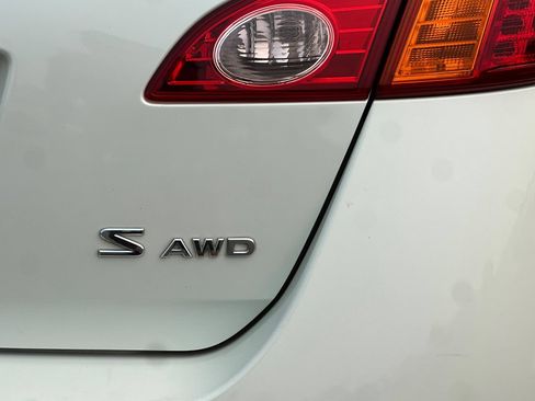Used 2009 Nissan Murano S AWD/4WD image 24