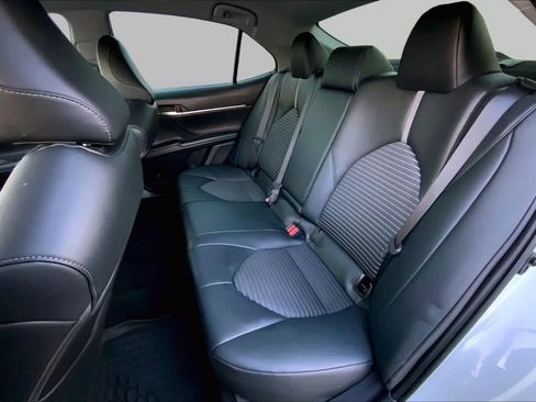 Used 2023 Toyota Camry SE FWD image 19