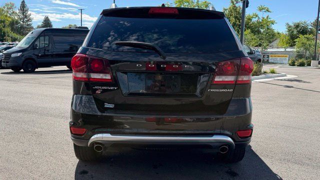 Used 2018 Dodge Journey Crossroad AWD/4WD image 4