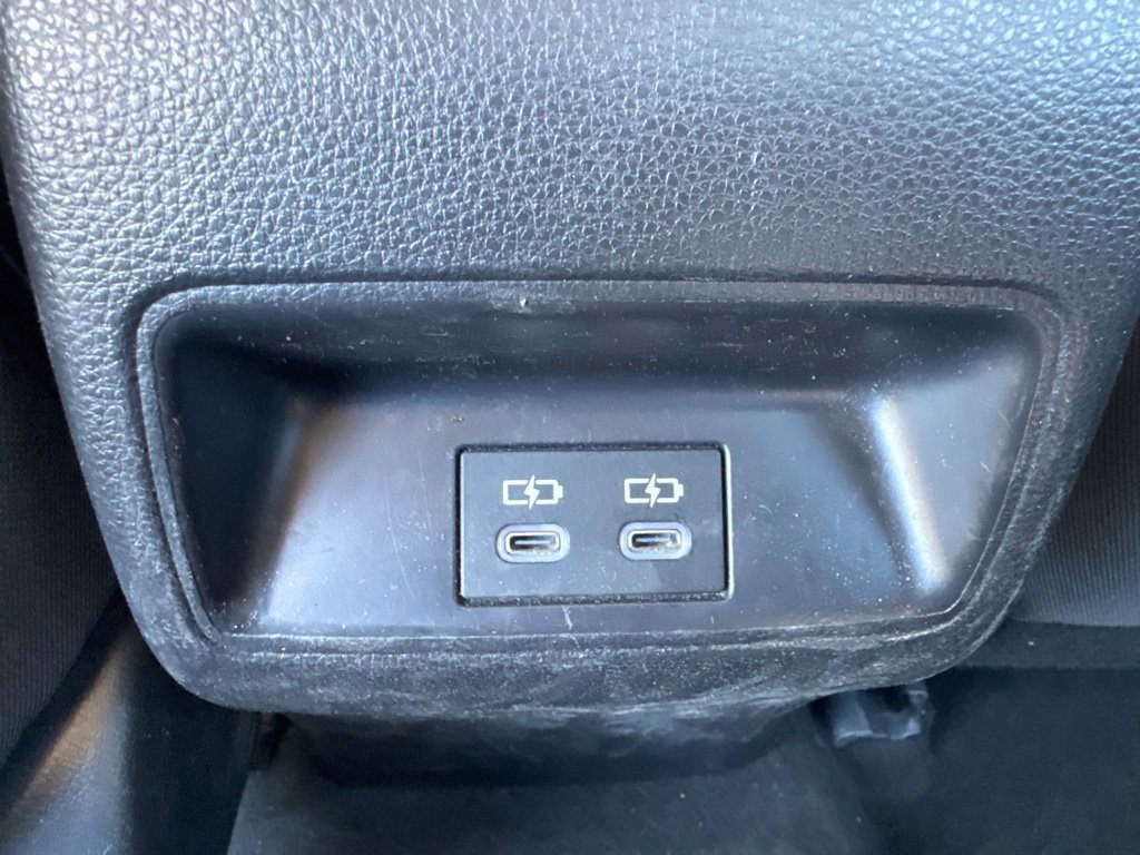 Used 2025 Toyota Corolla LE FWD image 13