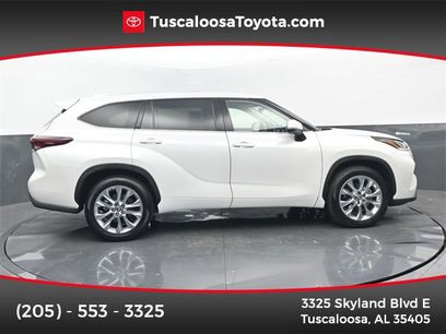 Used 2024 Toyota Highlander Limited