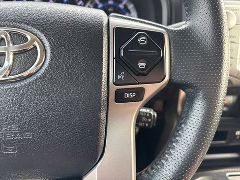 Used 2016 Toyota 4Runner SR5 image 9