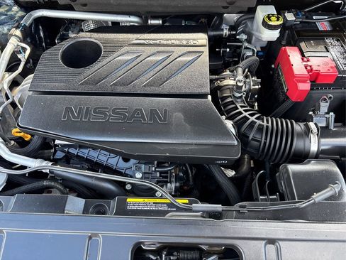 Used 2022 Nissan Rogue S image 13