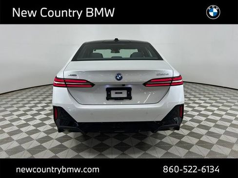 New 2026 BMW 550e xDrive AWD/4WD image 6