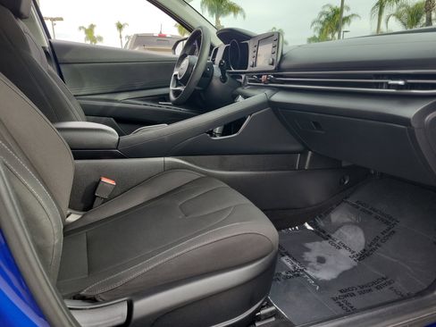 Certified 2023 Hyundai Elantra SEL image 21
