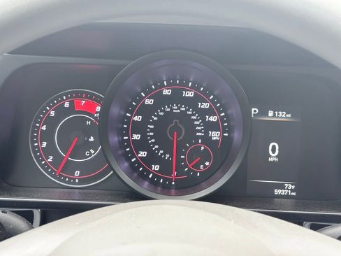 Used 2023 Hyundai Elantra SEL image 8